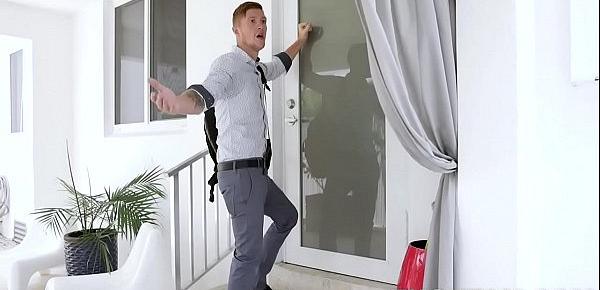 Kicked Out For The Stepsister Jordy Love Cooch